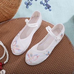 汉服鞋女童春季古风绣花鞋平底汉元素鞋布鞋古装明制学生绣花鞋子