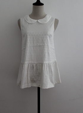 m**s il*st o*8e s**eil 法国 彼得潘领 恬静舒适白色TOPS上衣