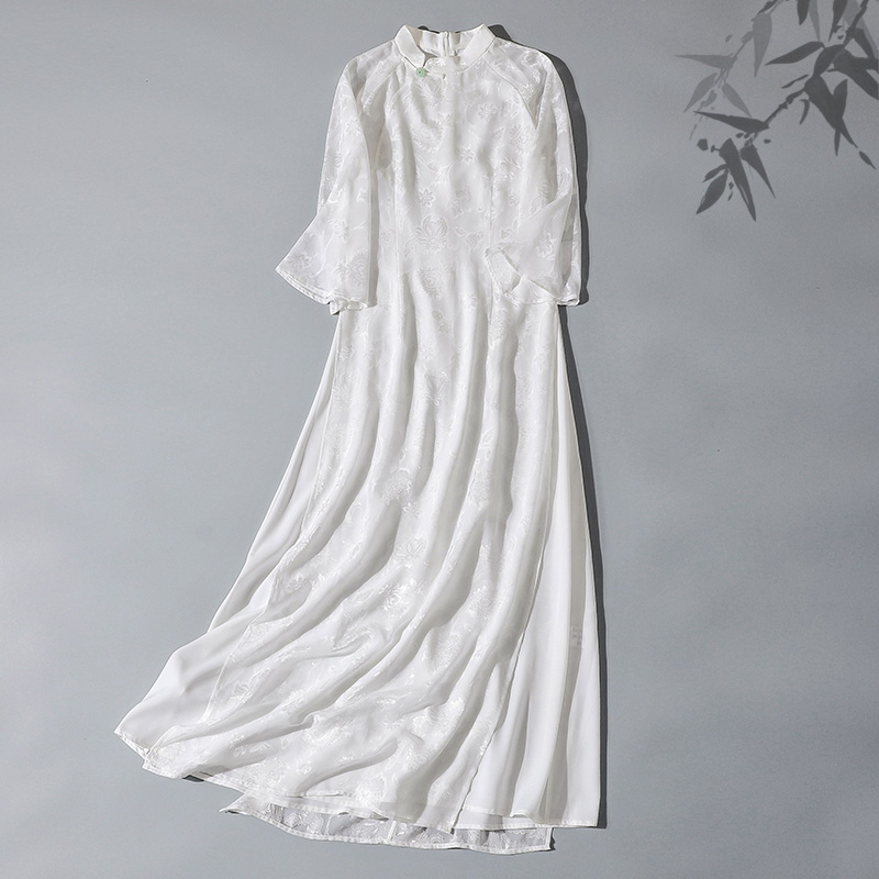 春夏新品修身风提花特色奥黛茶服