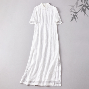 会吾良人新款茶服奥黛旗袍裙中式立领天丝满绣白色修身短袖连衣裙