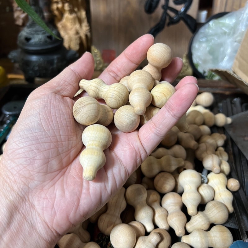 随身把玩小桃木葫芦木质歪福葫芦工艺品雕刻配件配珠木质