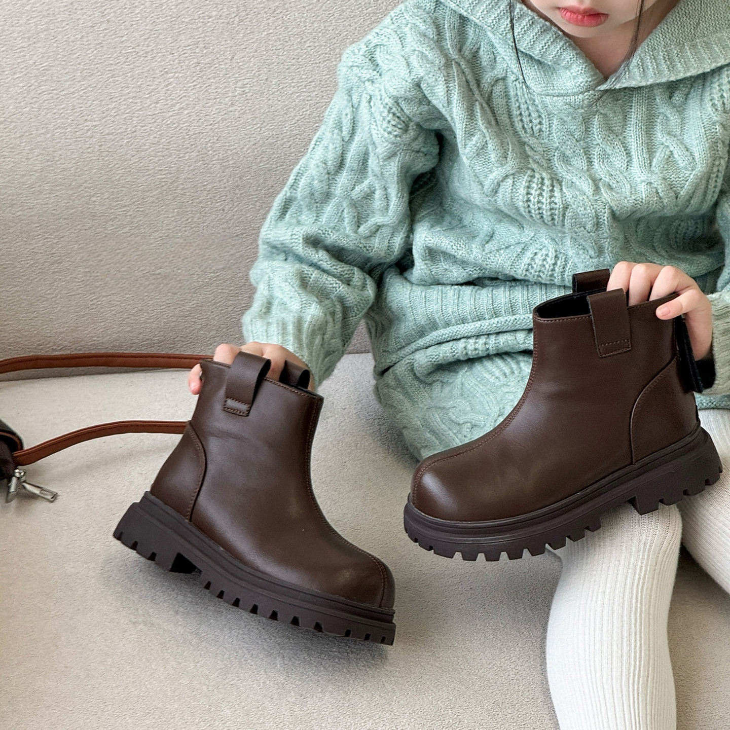 儿童马丁靴加绒秋冬棉靴休闲短靴