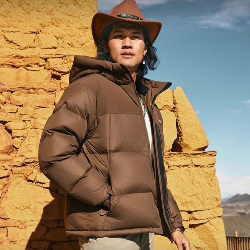 探路者羽绒服男2025秋冬新款户外连帽面包服登山外套TADDBN91798