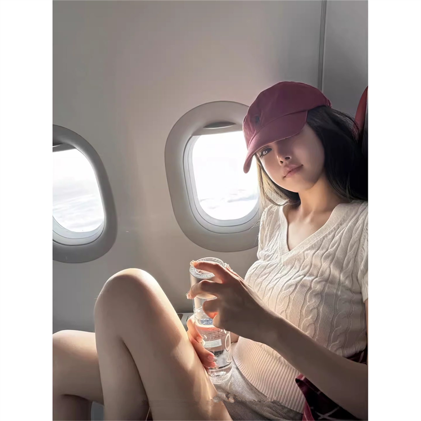 夏季韩系v领百搭正肩t恤女短袖辣妹修身短款小个子麻花针织衫上衣
