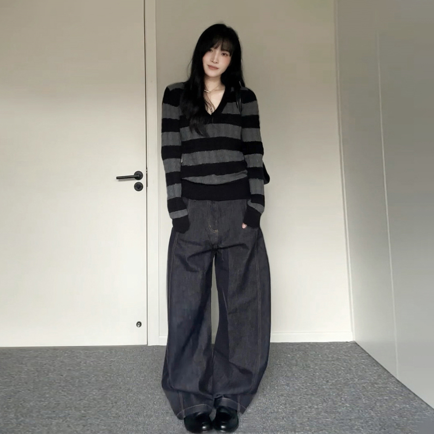 麻花复古条纹v领毛衣女打底衫秋冬慵懒高级感百搭修身针织衫上衣