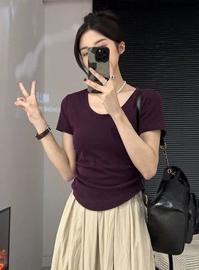 正肩紫色t恤女短袖夏季修身短款美式辣妹设计感不规则上衣小衫潮