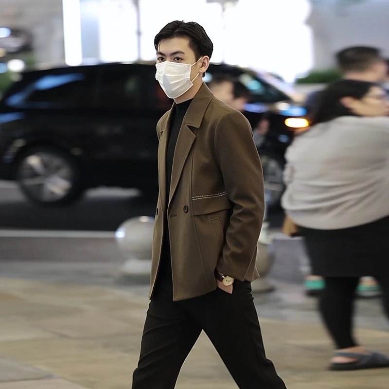 高级感毛呢外套男士潮流百搭帅气上衣秋冬加厚单排扣短款妮子风衣