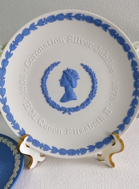 wedgwood韦奇伍德女王登基纪念盘