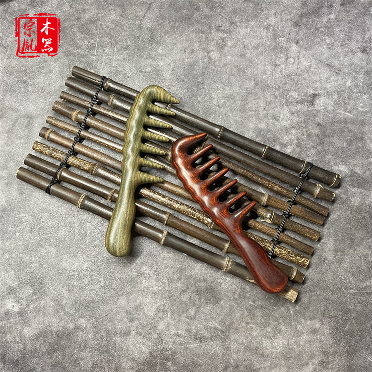 绿檀水滴按梳子头皮按梳大齿刻字檀香木保健头部经络疏通木梳