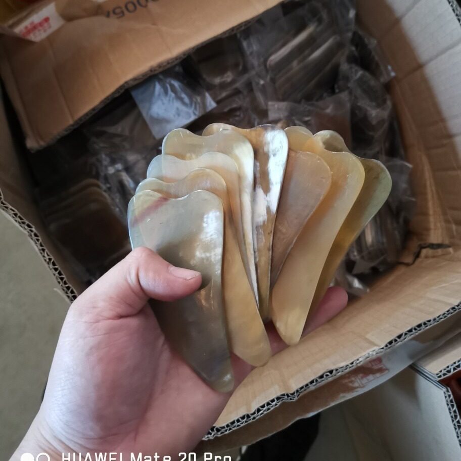 牛角刮痧板拨筋棒水牛角刮痧板牛角材质