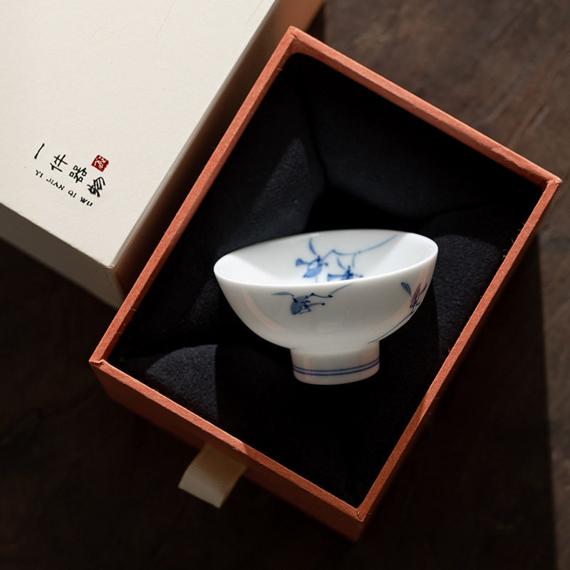 纯手绘蝴蝶兰花圆满杯女生陶瓷茶杯主人杯小号单杯功夫茶具茗杯图片