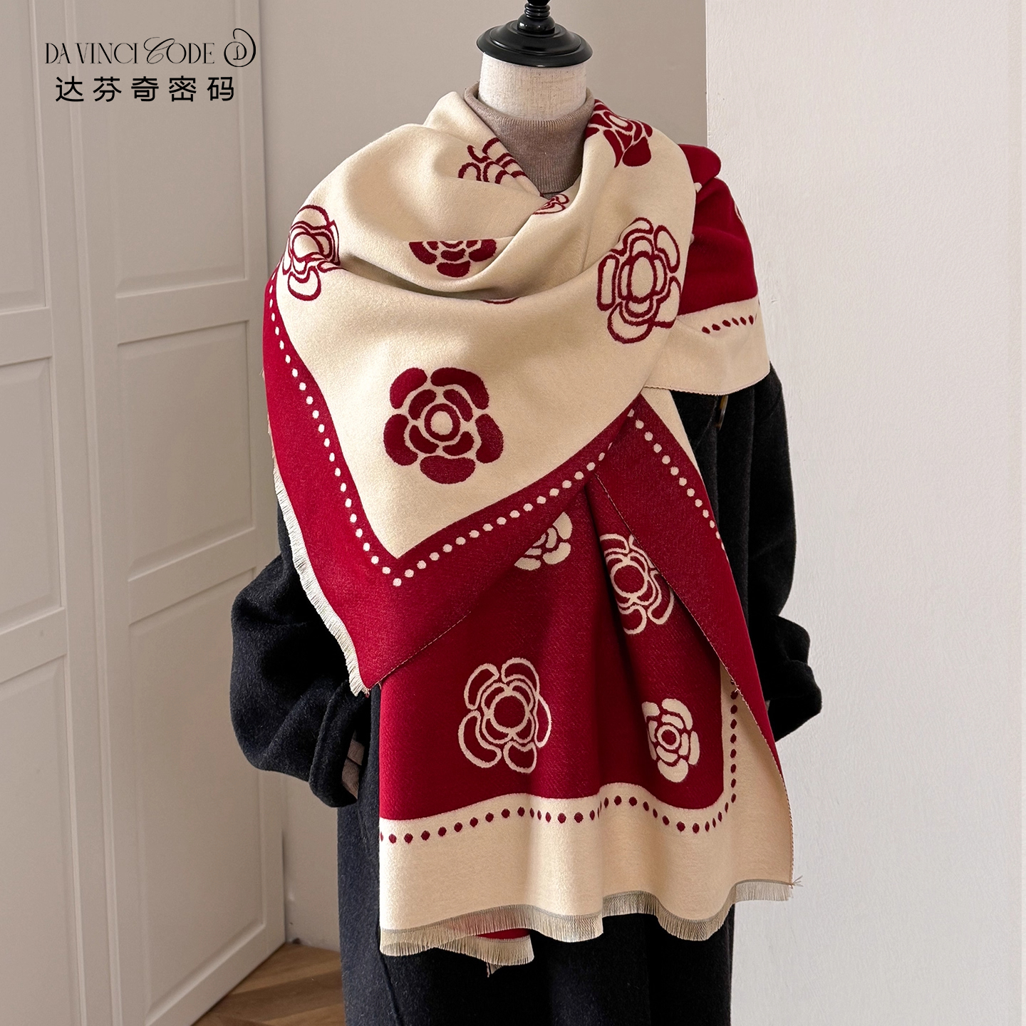 山茶花红色围巾女款2025新款冬加厚大牌高级感仿羊绒旗袍外搭披肩