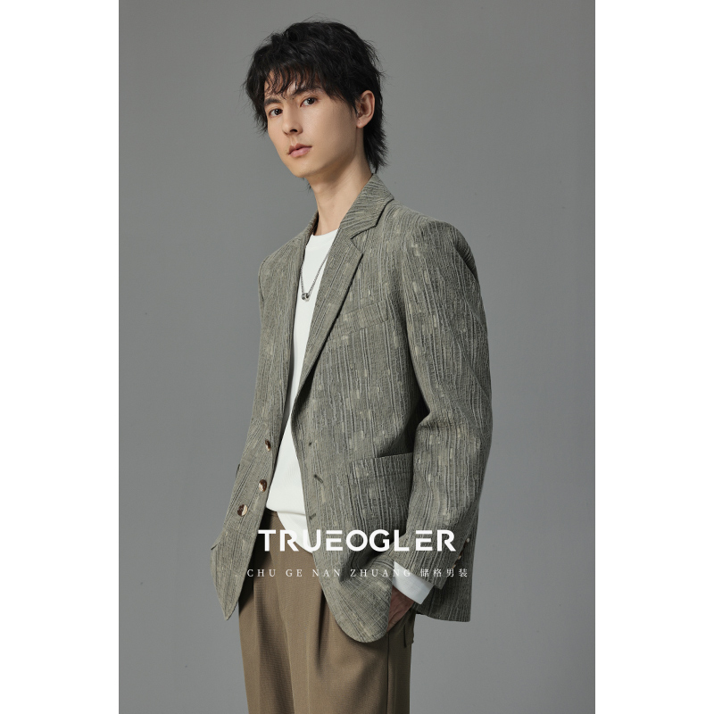 竹节纹提花休闲西服男
