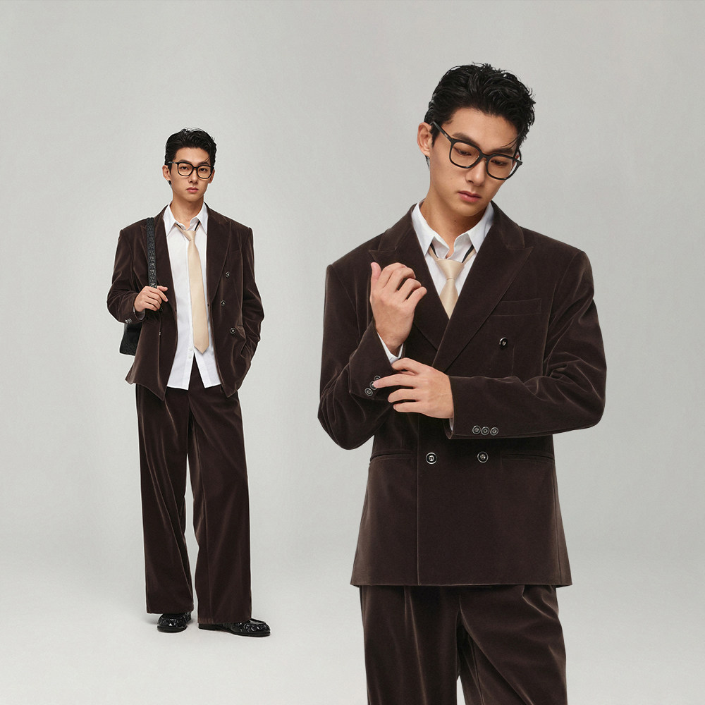 丝绒感休闲西服男收腰款戗驳领图片