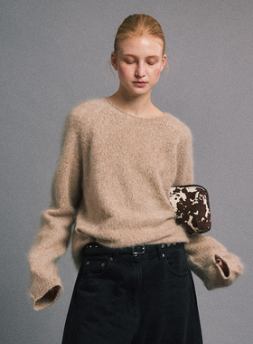 SLO“温莎日记”羊毛毛衣女2025新款冬季夹花沙茶色圆领慵懒毛衫