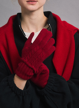 SLO“冬日伴侣”100%羊毛绞花手套女2025新款冬无缝编制保暖手套
