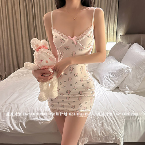 带胸垫夏季性感碎花吊带睡裙纯欲蕾丝边薄款禁欲系睡衣女qqny内衣