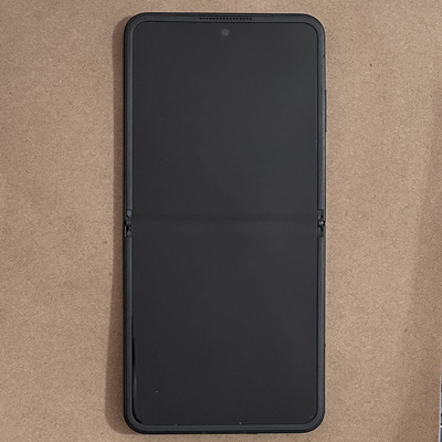 努比亚nubia IRON flip折叠屏手机维修带框屏幕支持寄修