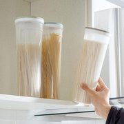 hộp nhựa đựng thực phẩm loại lớn Cửa hàng bách hóa Tân Cương Hộp nhựa mì lưu trữ Ngũ cốc lưu trữ Jar mì Hộp nhà bếp mì Jar hộp giữ tươi - Trang chủ hộp vải đựng đồ