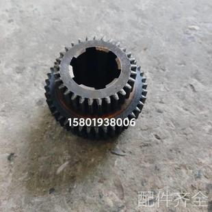 机床配件上海台重端面龙门铣床动力头配件三联齿轮Z35/41/29花键6