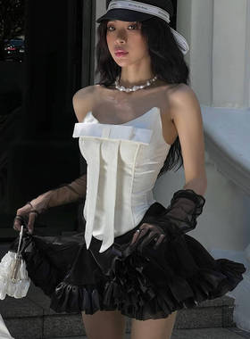 NANA代购【ninisesi】鱼骨吊带抹胸收腰蓬蓬连衣裙