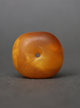 男女通用天然原矿老蜜蜡吊坠