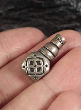 藏传老银纯银材质佛头三通佛珠手串配饰挂件吊坠藏式10.6mm