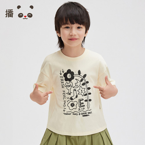 罗纹领口，联名印花