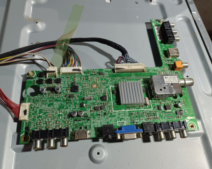 海信LED32K300液晶电视驱动主板