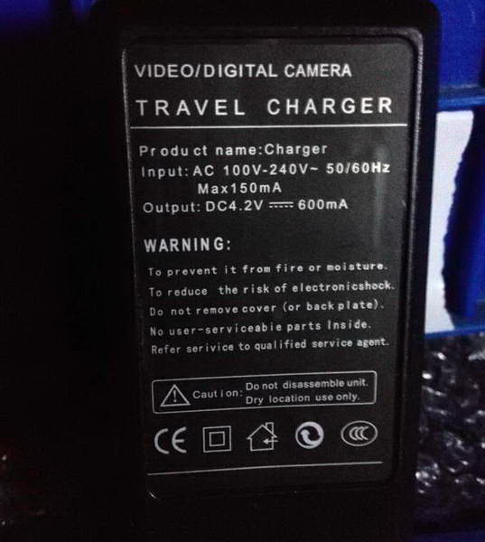 Ravel charger CN-20072 600mA 42V 50/60Hz旅行充电器