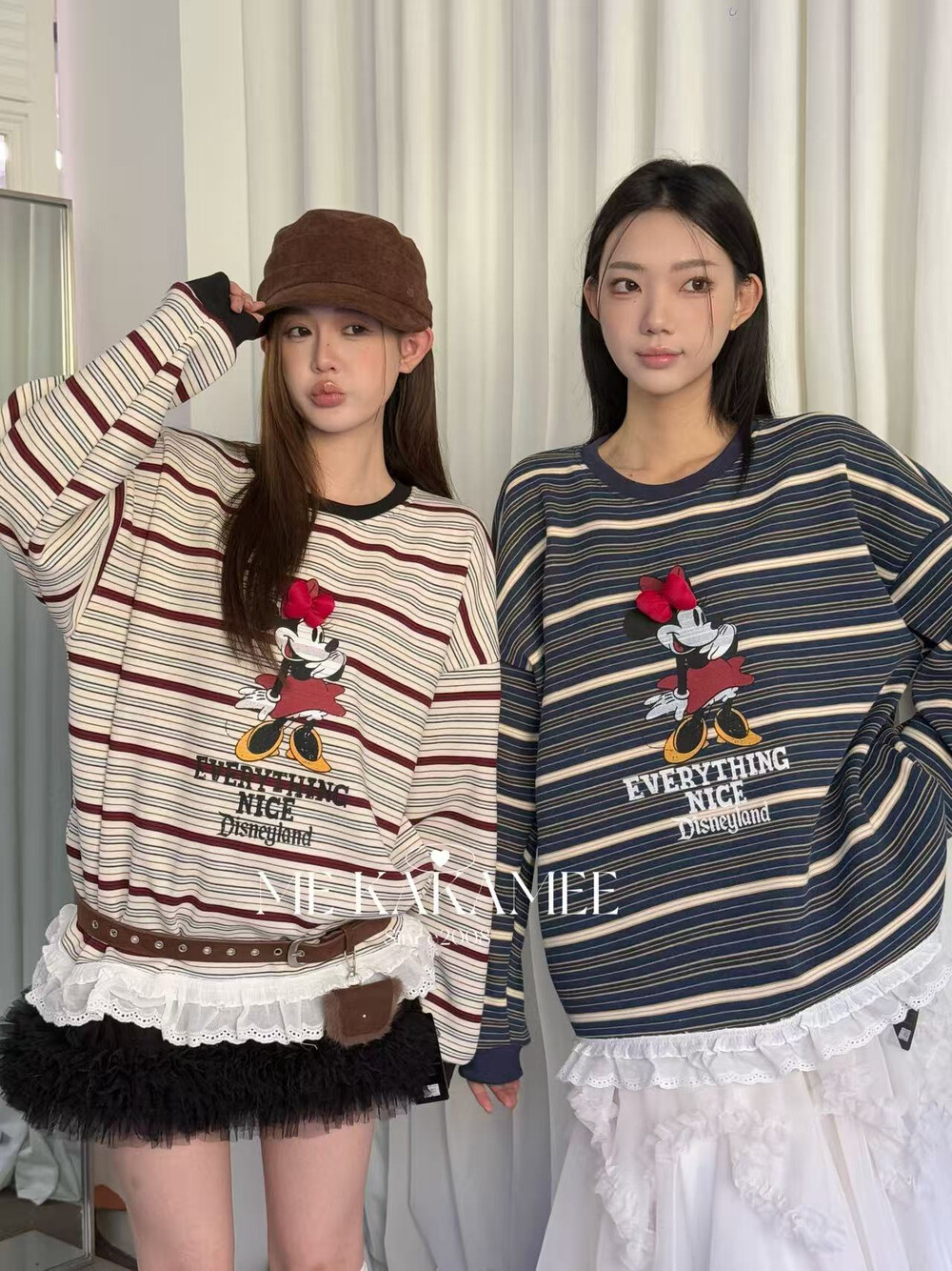 ME KAKAMEE冬新品喷画卡通蝴蝶结米奇复合加绒条纹大版卫衣9052