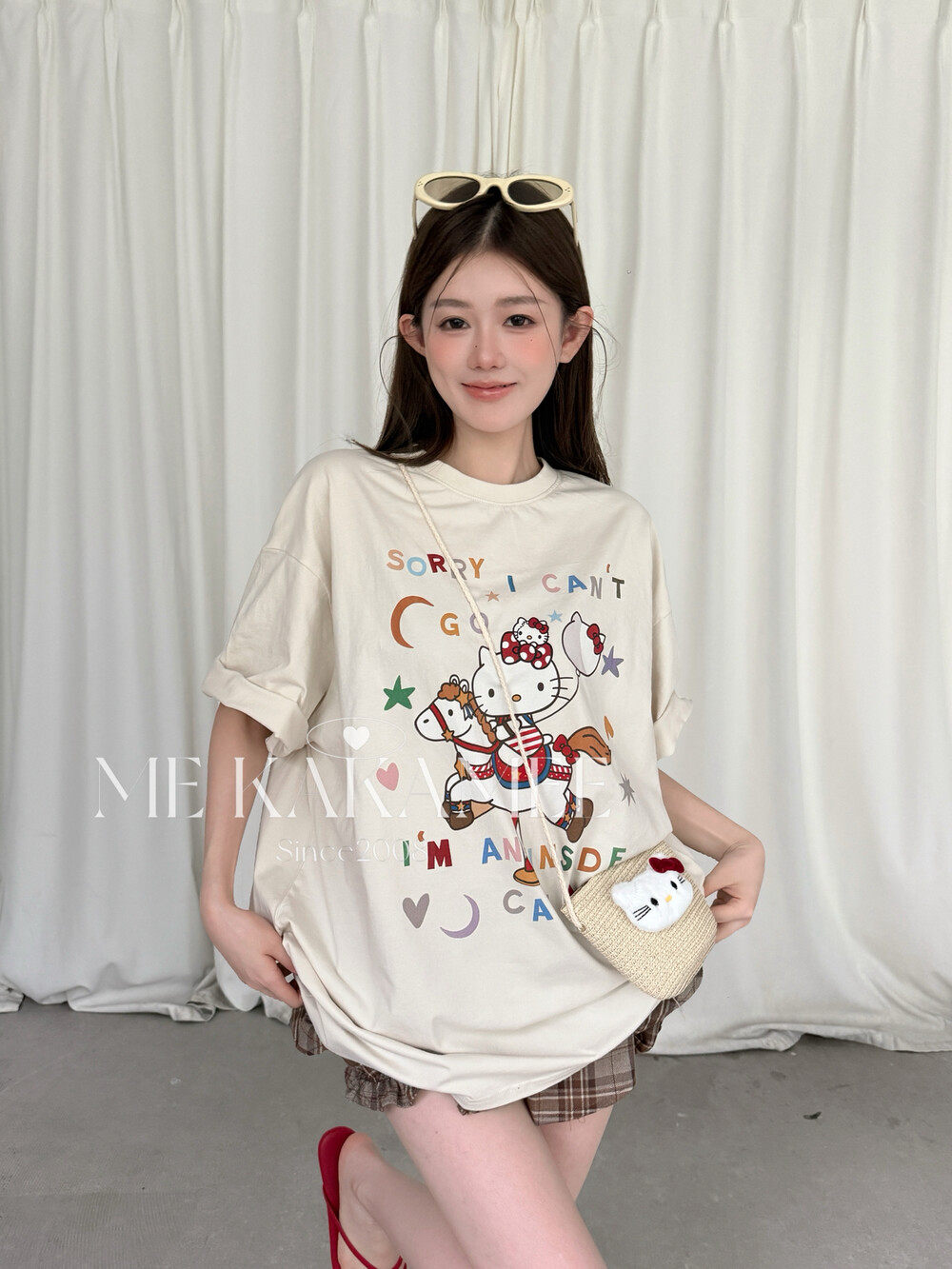 ME KAKAMEE夏新品卡通旋转木马彩喷水洗炒纱宽松大版短袖T恤S5202