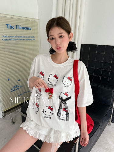 ME KAKAMEE卡通九宫格KT头喷画拼接蕾丝花边宽松大版短袖T恤S5123