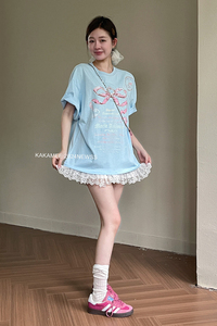 KAKAMEE夏季新款甜美减龄蝴蝶喷画蕾丝拼接短袖T恤裙子