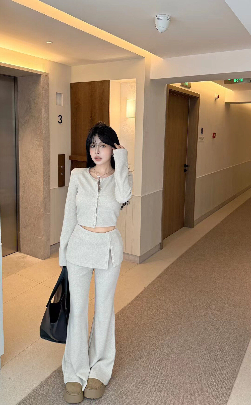 ALA冬新款加厚百搭洋气百搭小衫+带屁帘休闲阔腿裤两件套装9159,女装/女士精品,时尚套装,淘宝优惠券,粉丝福利购,淘宝优惠卷