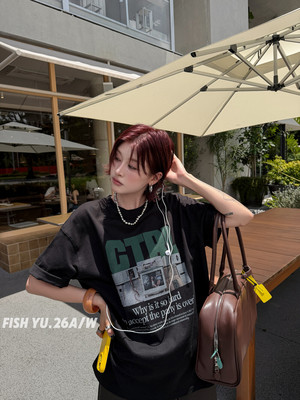 FISH YU秋新款美式复古怀旧电视机印花磨毛圆领宽松大版短袖T恤