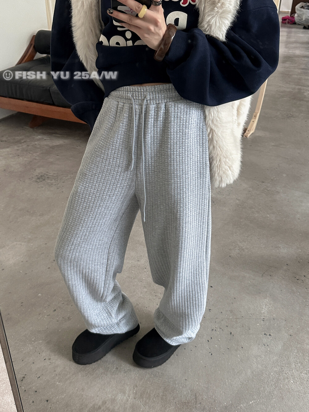 YU韩货华夫格四方包肌理感面料抽绳显瘦直筒宽松卫裤休闲裤25733