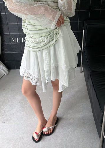 ME KAKAMEE夏新品不规则时尚蕾丝半身裙短裙女休闲白色1107