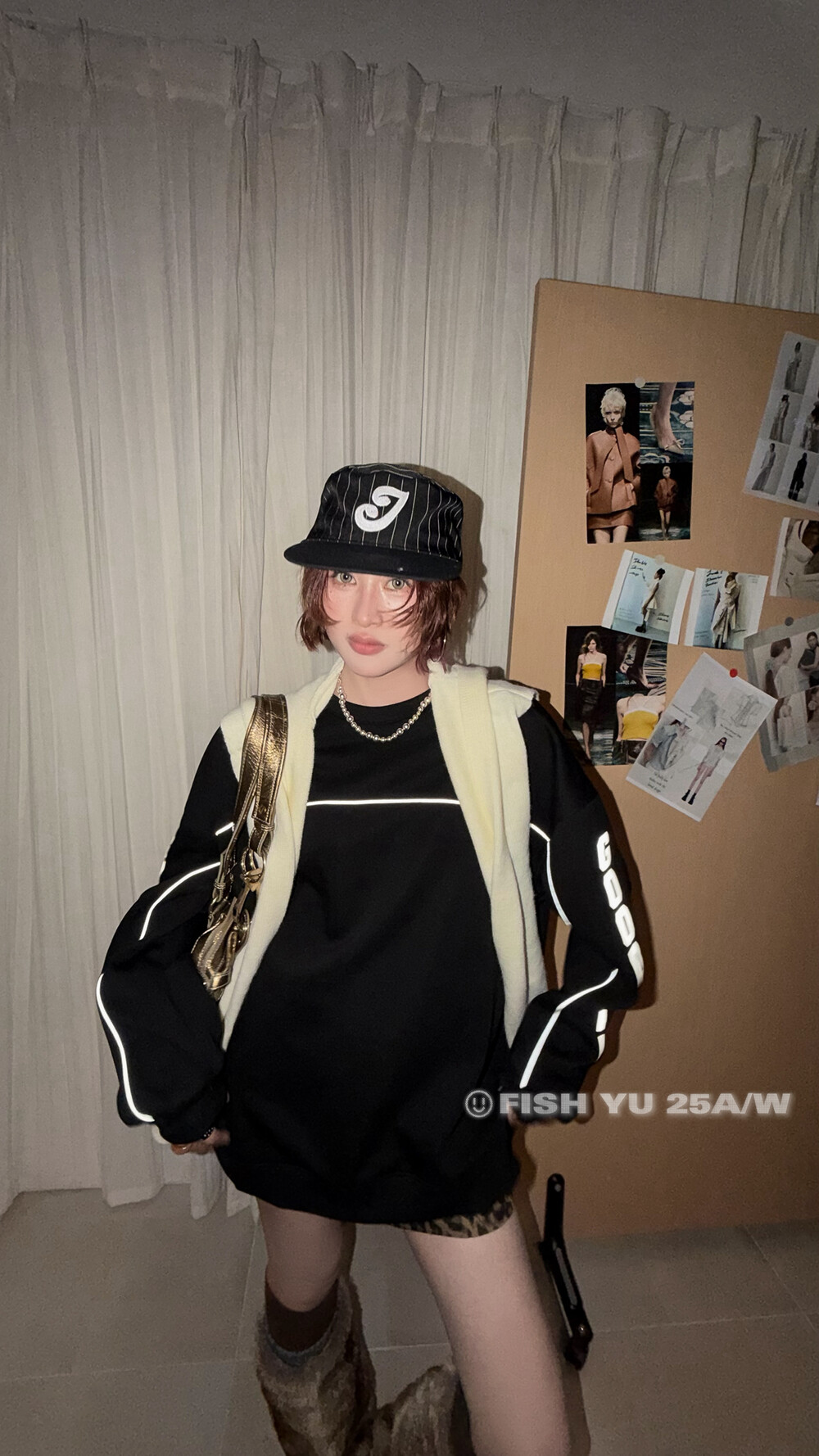 YU美式街头风3M发光芽条拼接字母烫图内里复合宽松圆领加绒卫衣