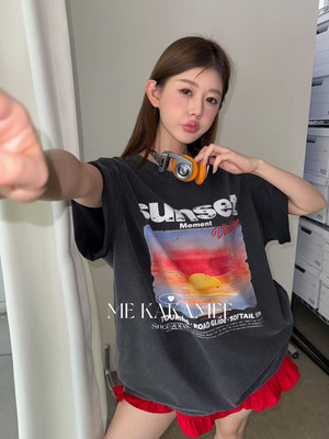 ME KAKAMEE夏新品炒沙冼水做旧设计喷画美式日落大版T短袖T恤9227