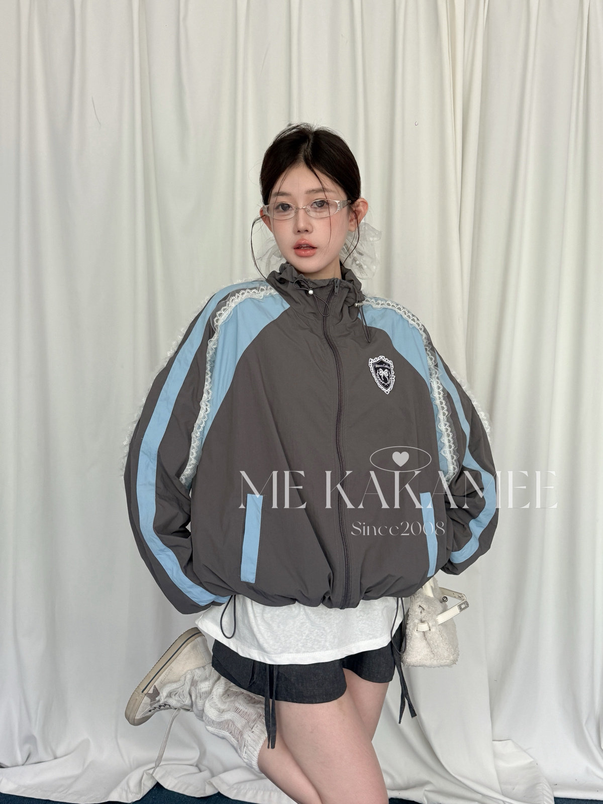 ME KAKAMEE美少女蕾丝拼接撞色格纹蝴蝶结徽章宽松大版外套S5676