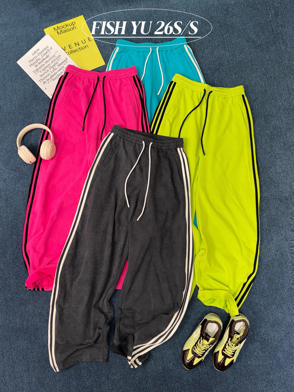 YU春夏美式复古怀旧涂层喷绘侧面拉捆撞色弯刀卫裤卫衣裤626099