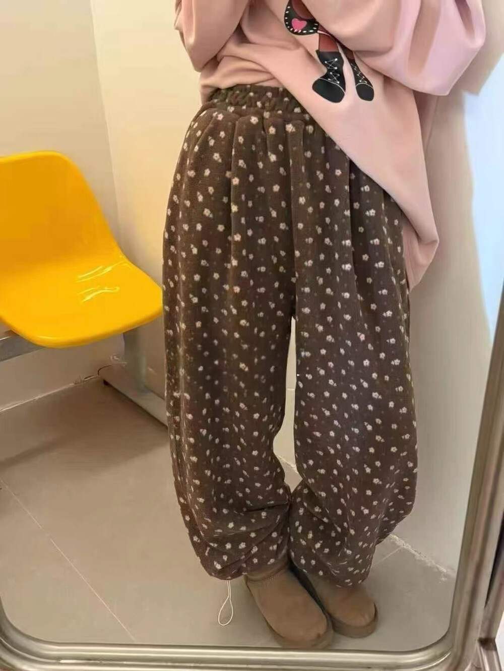 大東冬新款韩版休闲宽松加绒碎花松紧腰直筒休闲裤卫裤女2109