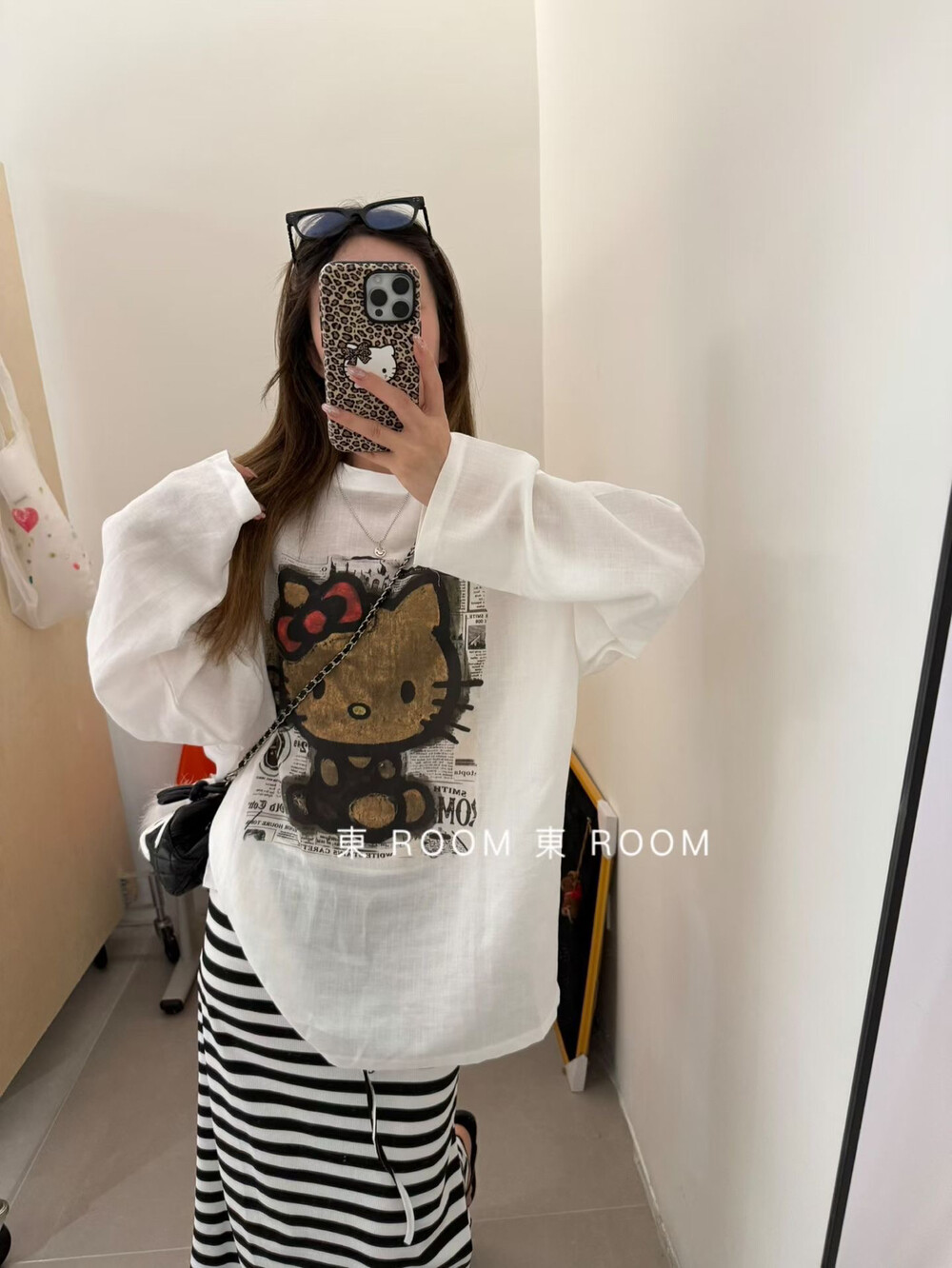東ROOM早秋新款韩版甜酷宽松圆领Kitty印花长袖T恤大版26319