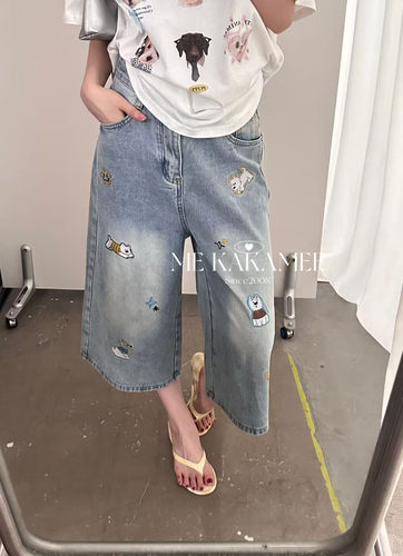 ME KAKAMEE夏新品卡通刺绣小狗设计感七分牛仔裤女显瘦C0856