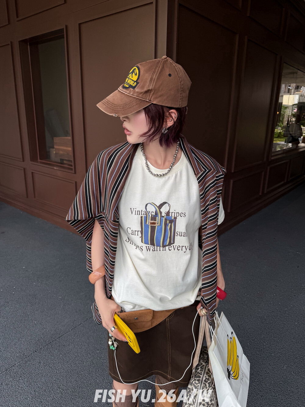 FISH YU美式竖条纹购物袋字母印花立体小标装饰正肩圆领短袖T恤女