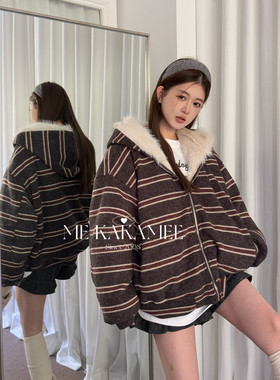 ME KAKAMEE冬新品毛绒绒条纹加厚正反两穿毛毛卫衣连帽外套A3195