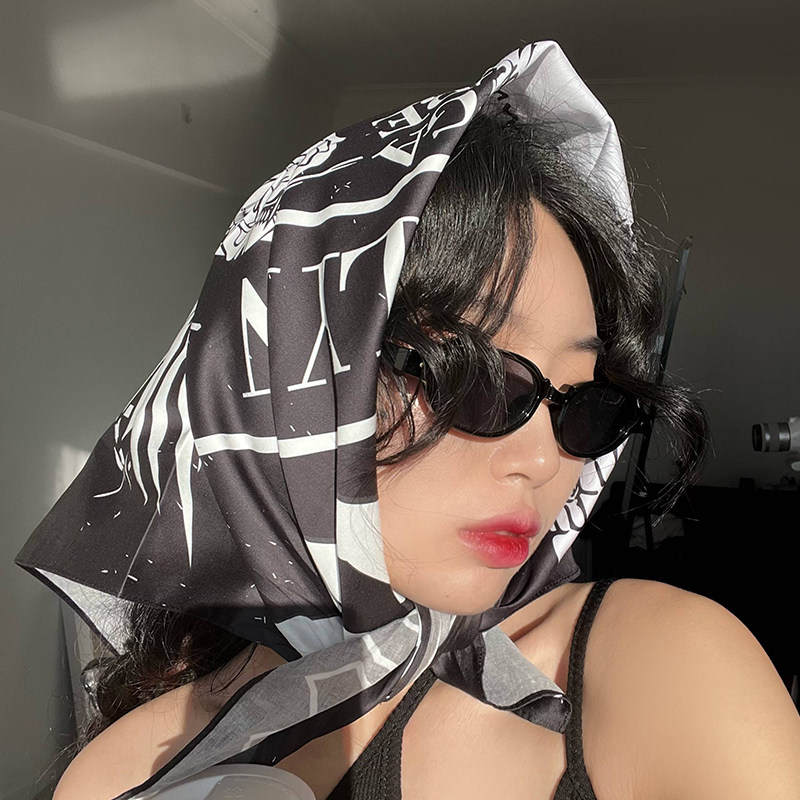 小众自制美式复古纯棉方巾丝巾女抹胸2023新款流行头巾男包头潮流
