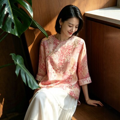 温婉知性！粉色印花国风真丝衬衫