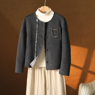 圆领气质女装 双面羊绒大衣 显瘦羊毛呢外套 小香风短款 柔软舒适